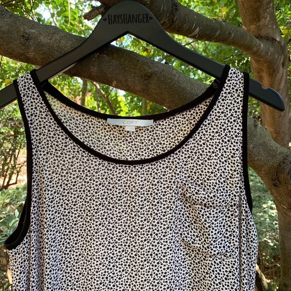 LOFT Black And White Tunic Style Flowy Tank Top - Picture 2 of 6